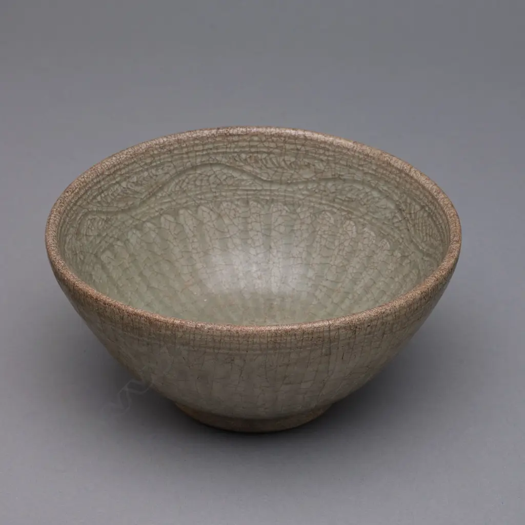A Sawankhalok stoneware bowl, Image 1++